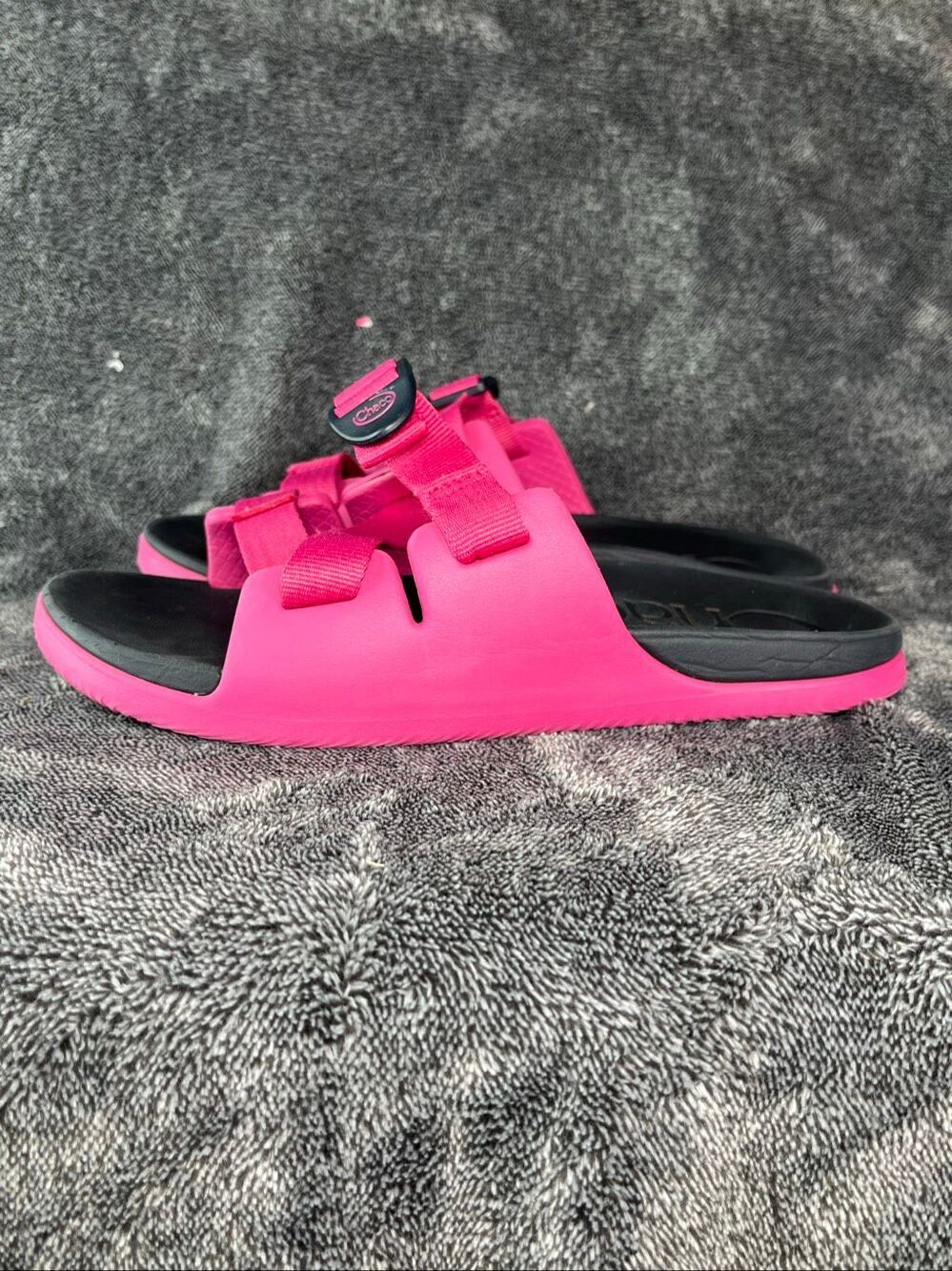 Chaco Lowdown Slide Sandals Youth Kids Size 6 / Women's Equivalent 7 Pink Black